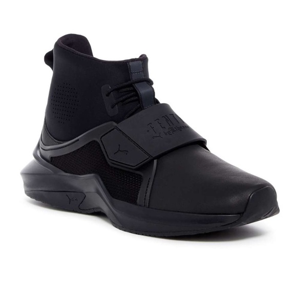 Puma Shoes - 🔥Fenty Puma sneakers